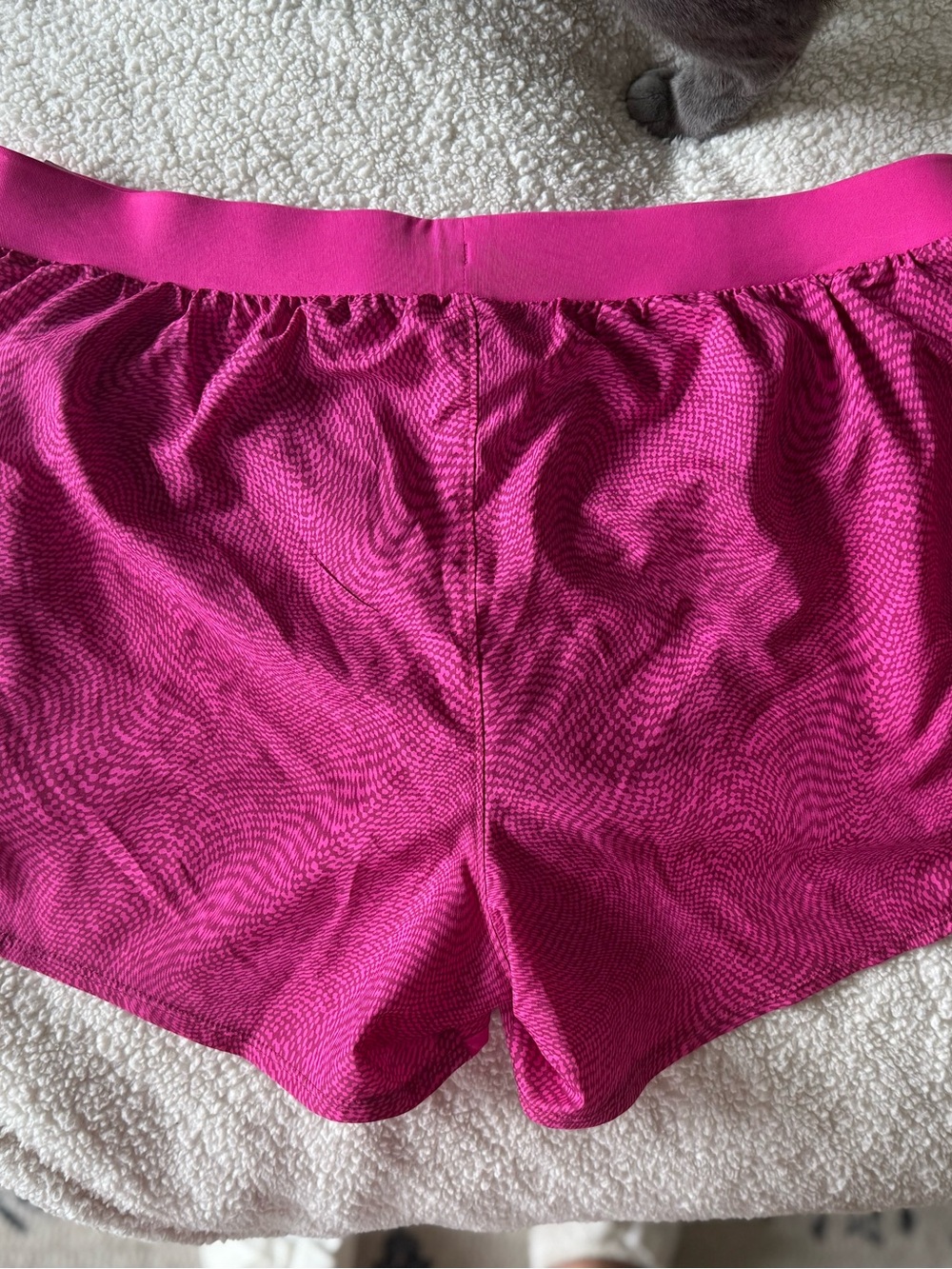 NEW Under Armour Shorts Women's Fly by 2.0 Printed Running Shorts Rebel Pink XL - Picture 10 of 11
